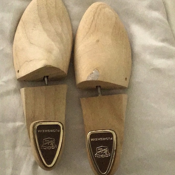 Shoe horn inserts by Florsheim - Picture 1 of 5